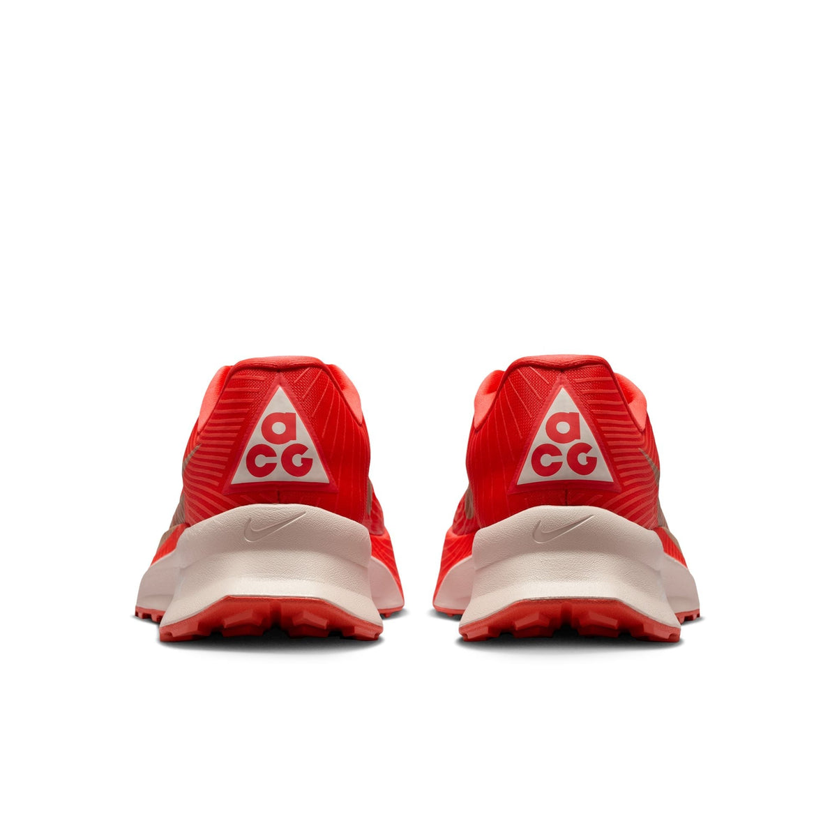 Men’s ACG Ultrafly Trail (600 - Lt Crimson/Linen-Lt Orewood Brn)