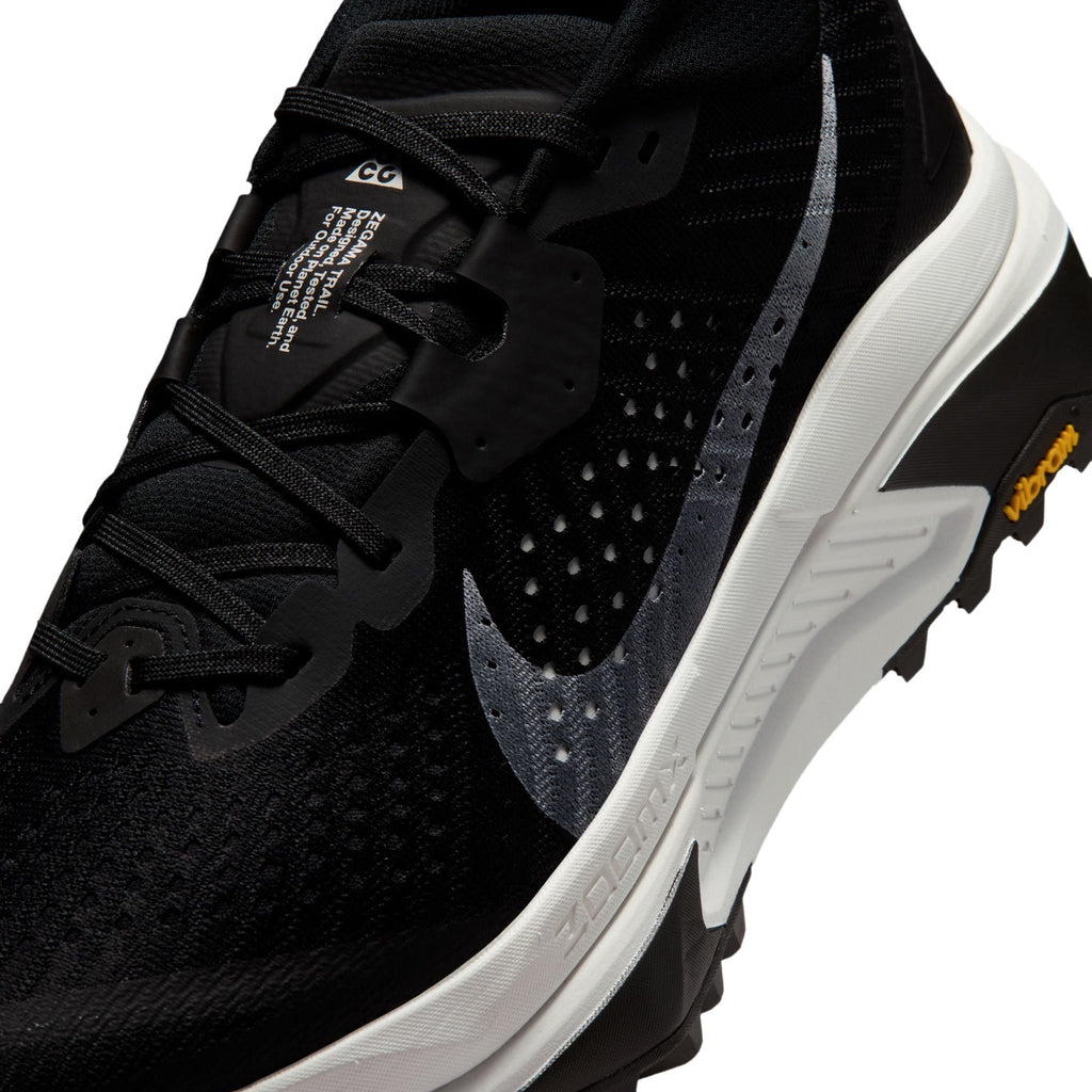 Men’s ACG Zegama Trail (001 - Black/Summit White-Safety Orange)