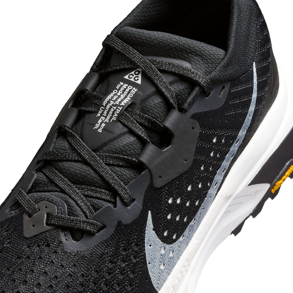 Women’s ACG Zegama Trail (001 - Black/Summit White-Safety Orange)
