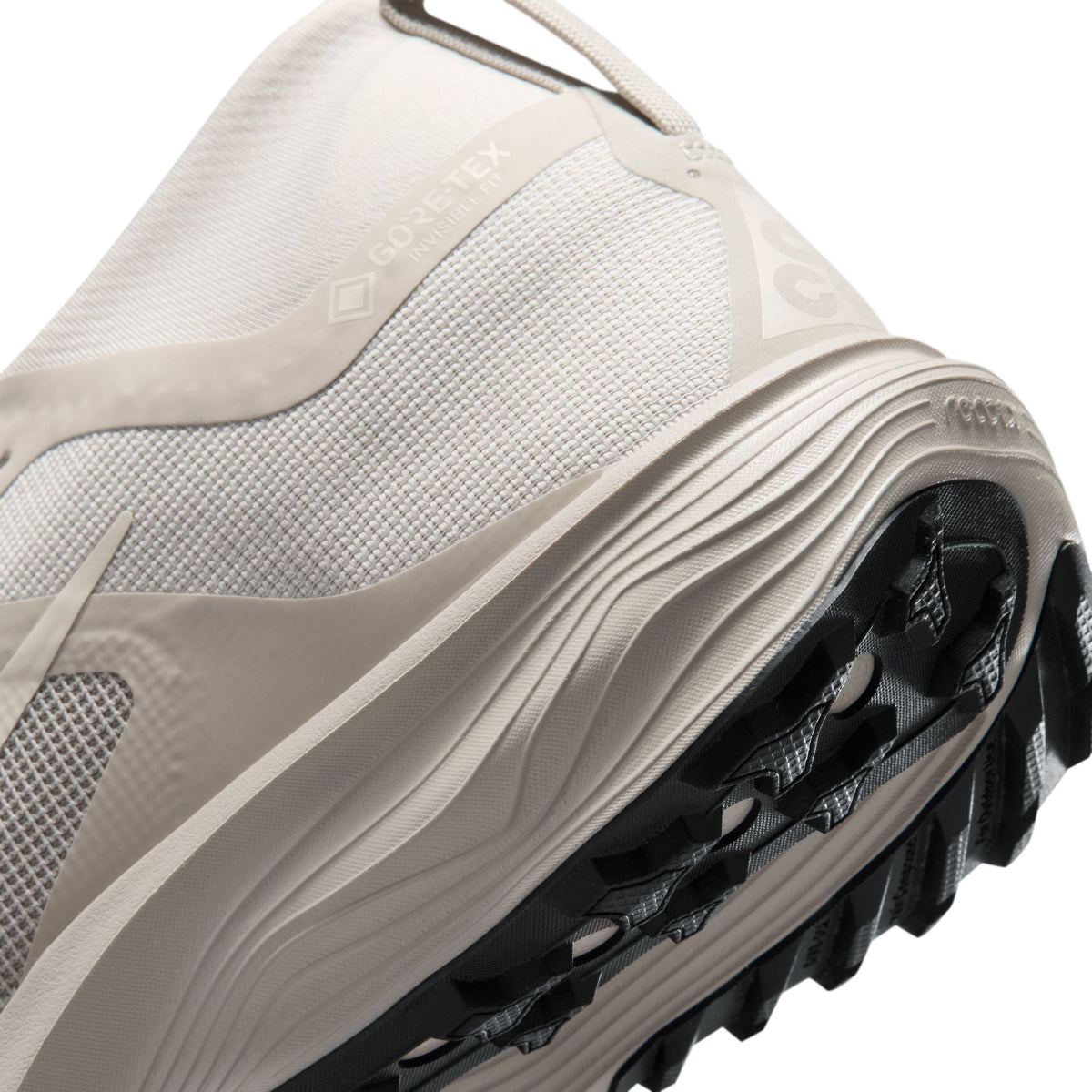 Women’s ACG Pegasus Trail GORE-TEX (200 - Cream II/Lt Orewood Brn)