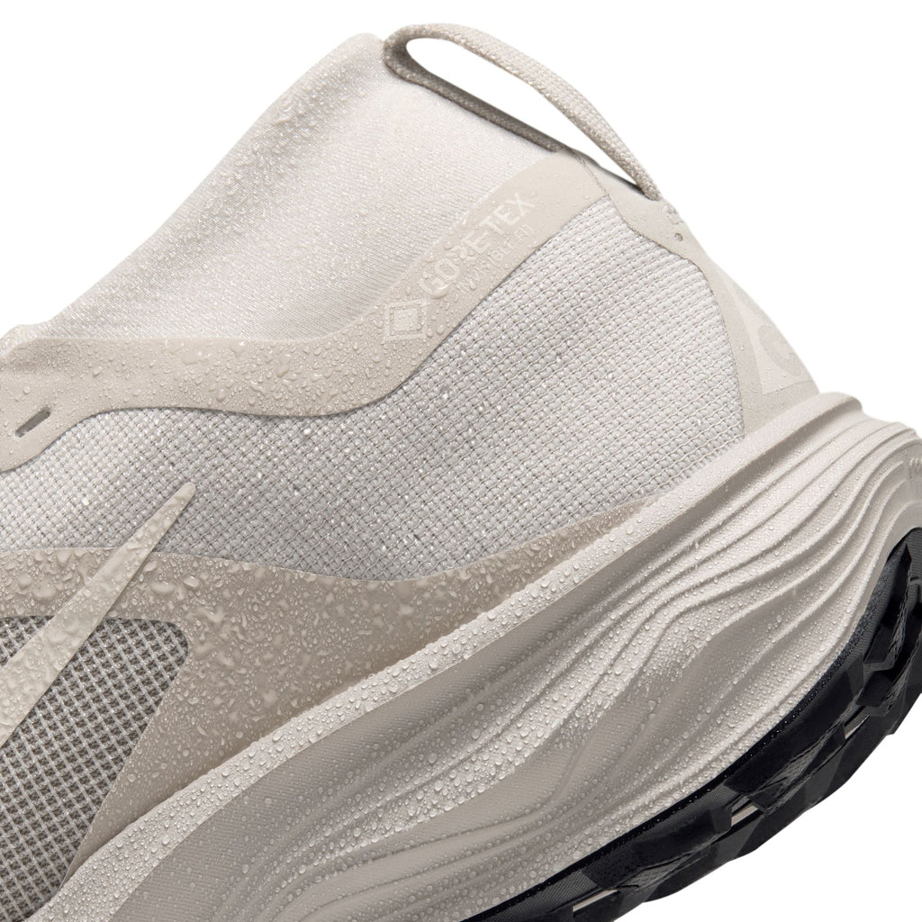 Women’s ACG Pegasus Trail GORE-TEX (200 - Cream II/Lt Orewood Brn)